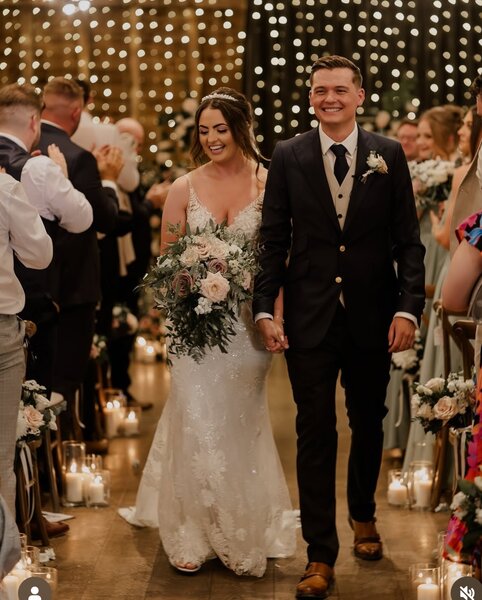 SUPERB 3-PIECE SEPARATE NAVY BLAZER WITH GOLD BUTTONS